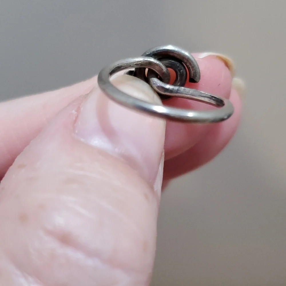 Girl's Silver Ring Cute Twist